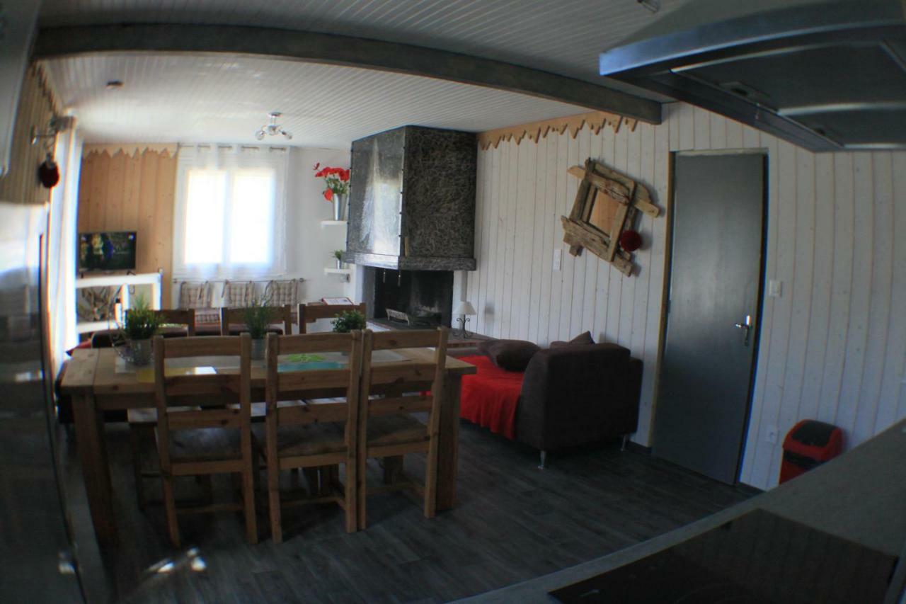 Apartmán Cal Tistu Matemale Exteriér fotografie