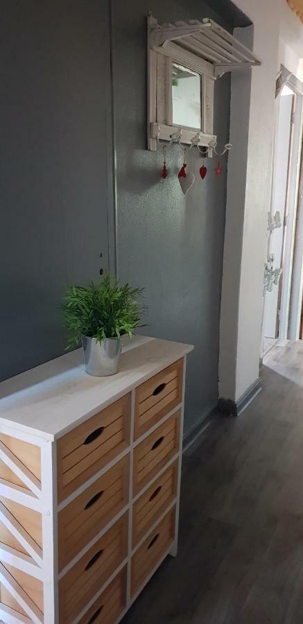 Apartmán Cal Tistu Matemale Exteriér fotografie